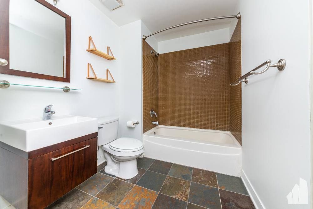 Condo for rent at 650 W Wayman St #106C, Chicago, IL 60661