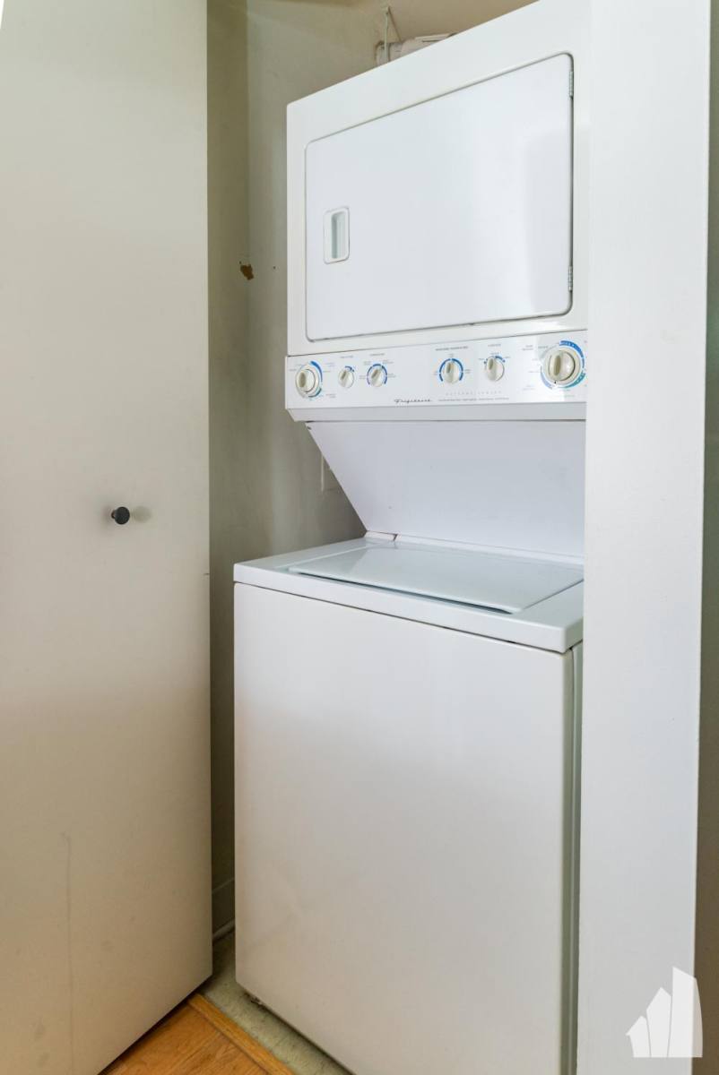 Condo for rent at 650 W Wayman St #106C, Chicago, IL 60661