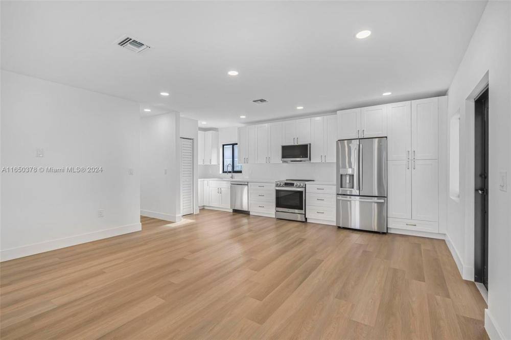 House for rent at 2174 NE 174th St, Miami, FL 33162