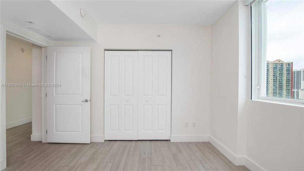Apartment for rent at 400 SE Sunny Isles Blvd, North Miami Beach, FL 33160