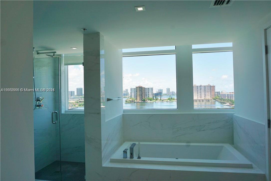 Apartment for rent at 400 SE Sunny Isles Blvd, North Miami Beach, FL 33160