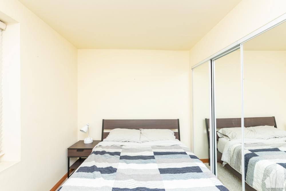 Townhouse for rent at 1133 W Cornelia #B, Chicago, IL 60657