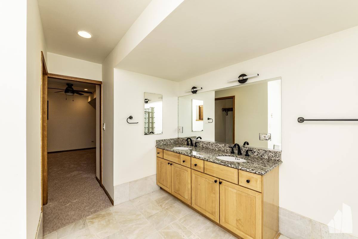 Condo for rent at 4625 N Dover #G, Chicago, IL 60640