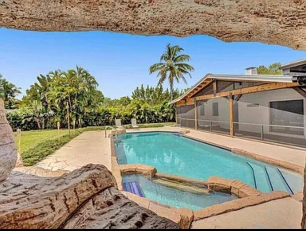 House for rent at 6431 Scott St Hollywood Floor, Hollywood, FL 33021