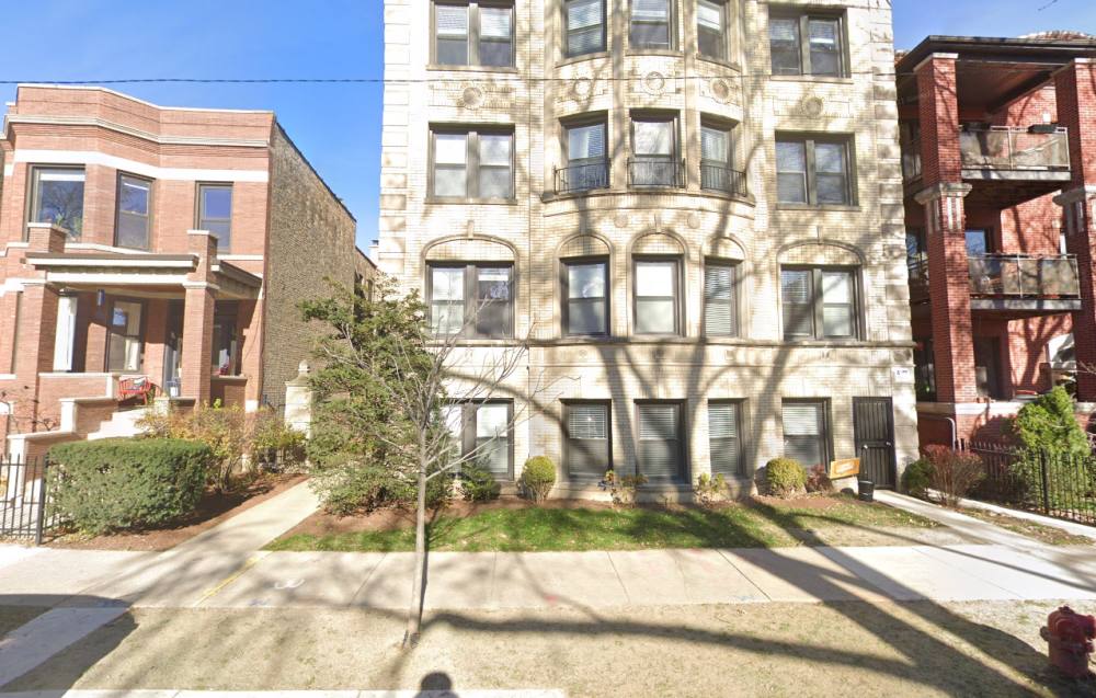 Apartment for rent at 1434 W Farragut Ave #1D, Chicago, IL 60640