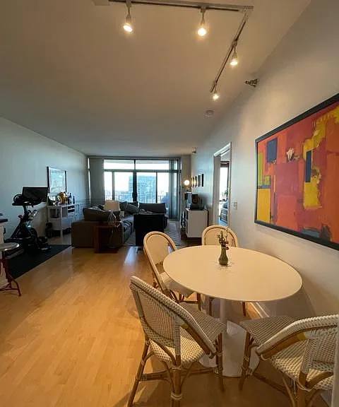 Condo for rent at 435 W Erie St #2006, Chicago, IL 60654