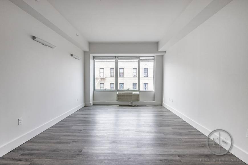Apartment for rent at 2406 Hoffman St #4A, Bronx, NY 10458