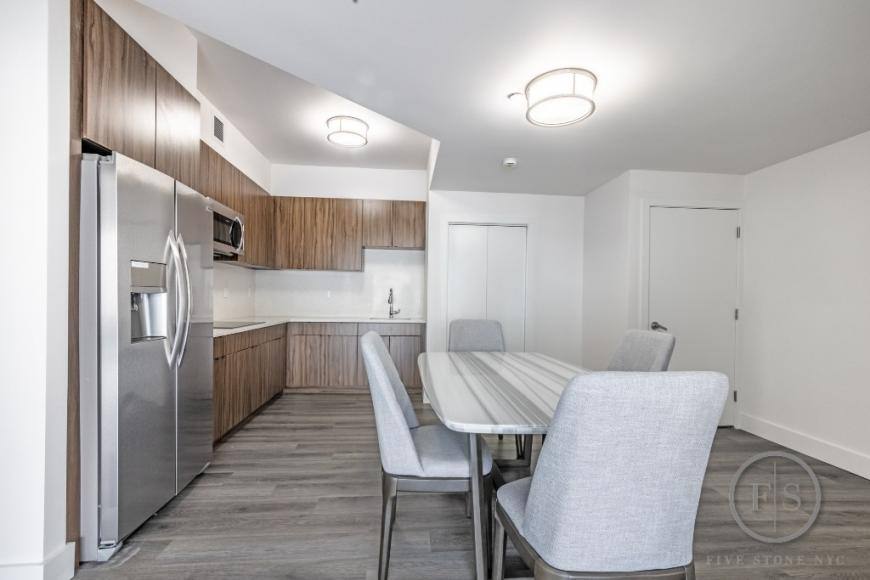 Apartment for rent at 2406 Hoffman St #4A, Bronx, NY 10458