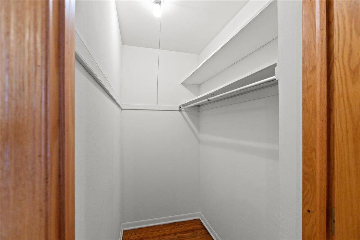 417 W Roscoe #203, Chicago, IL 60657 - Apartment for Rent - Image 3