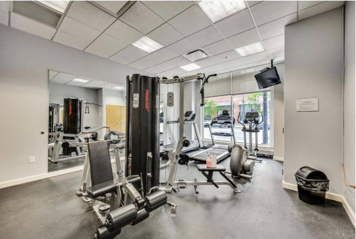Condo for rent at 757 N Orleans St #2004, Chicago, IL 60654
