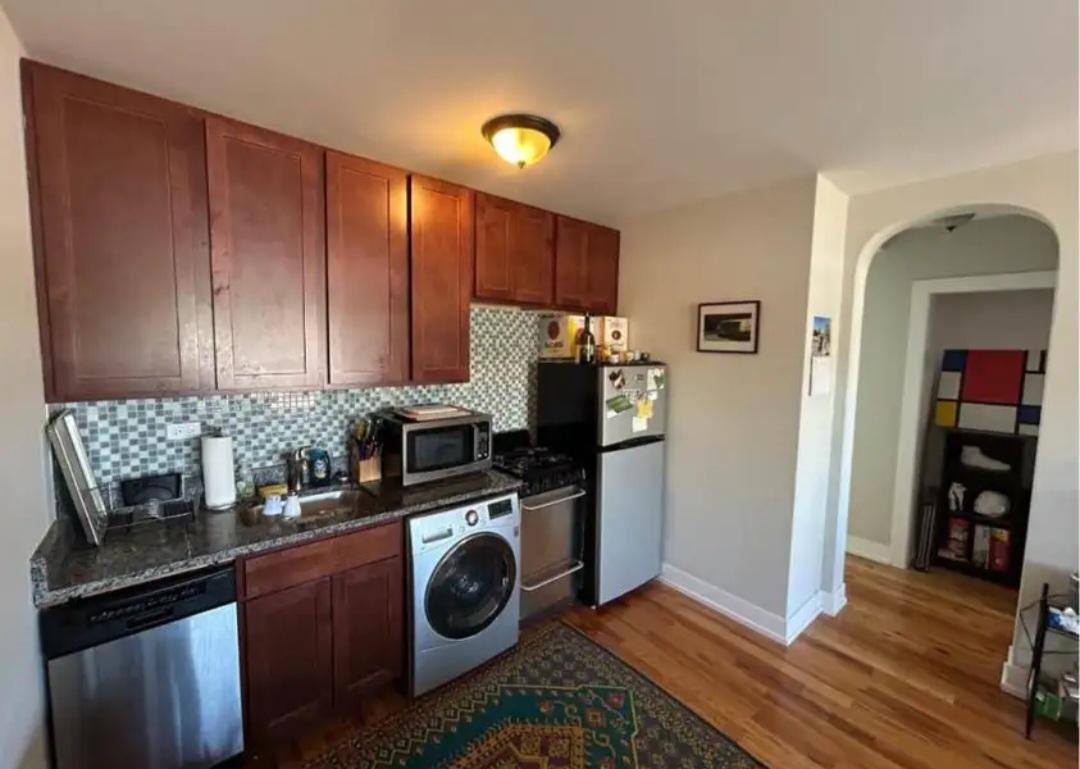 Apartment for rent at 550 Arlington #610, Chicago, IL 60614