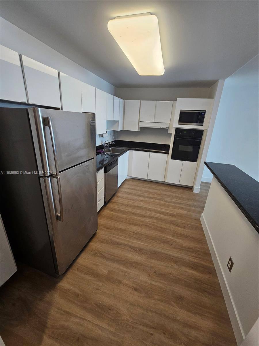 Condo for rent at 19380 Collins Ave, North Miami Beach, FL 33160