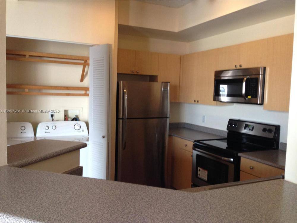 Apartment for rent at 1919 Van Buren St, Hollywood, FL 33020