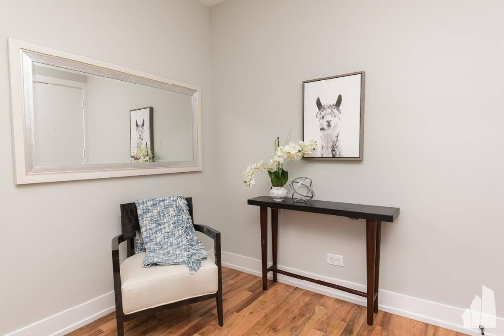 Apartment for rent at 2902 N Mildred Ave #F3, Chicago, IL 60657