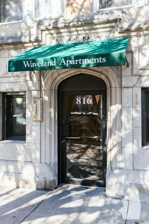 Apartment for rent at 816 W Waveland Ave #30, Chicago, IL 60613