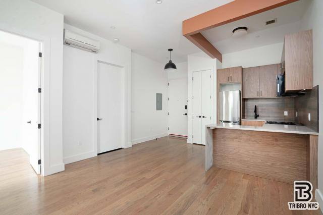 Apartment for rent at 109 Bruckner Blvd #403, Bronx, NY 10454
