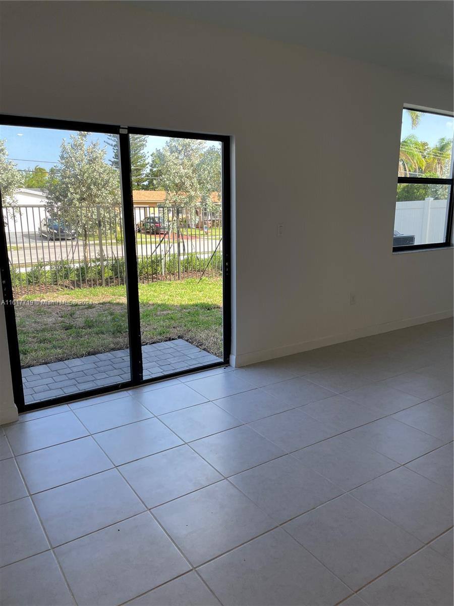 Townhouse for rent at 20381 NW 4th Court, Miami, FL 33169