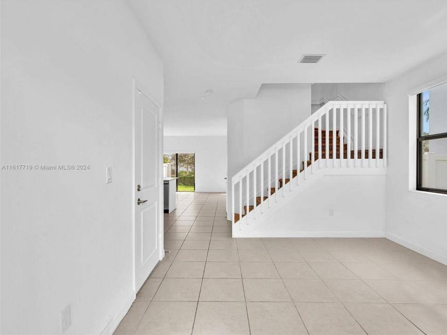 Townhouse for rent at 20381 NW 4th Court, Miami, FL 33169