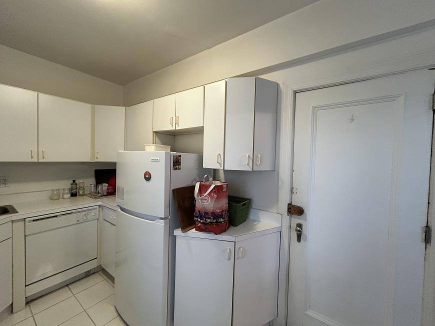 Apartment for rent at 5056 N Marine #A5, Chicago, IL 60640