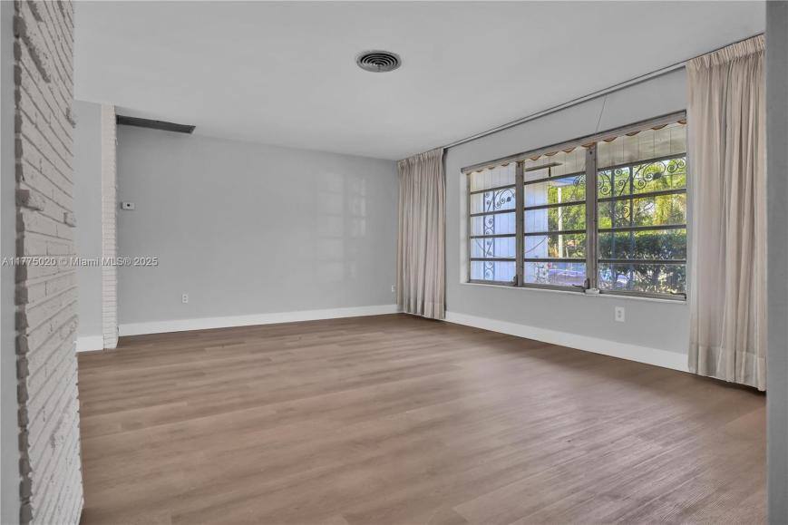House for rent at 16530 NE 11th Ave, Miami, FL 33162
