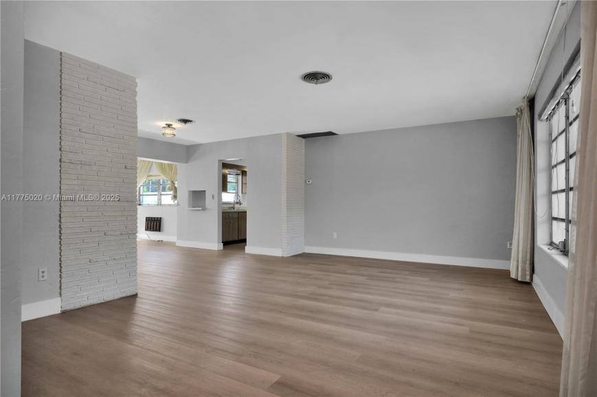 House for rent at 16530 NE 11th Ave, Miami, FL 33162