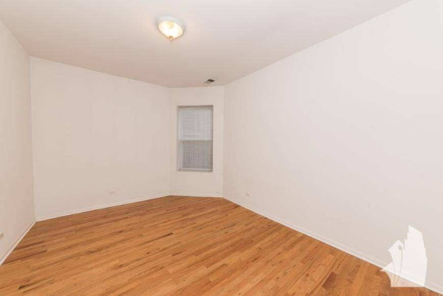Apartment for rent at 1022 N Damen Ave #1, Chicago, IL 60622