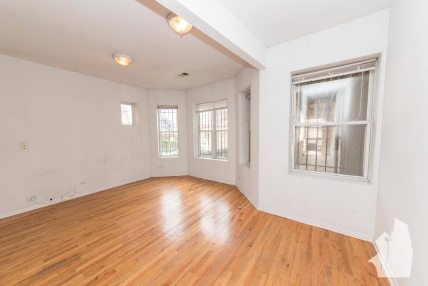 Apartment for rent at 1022 N Damen Ave #1, Chicago, IL 60622
