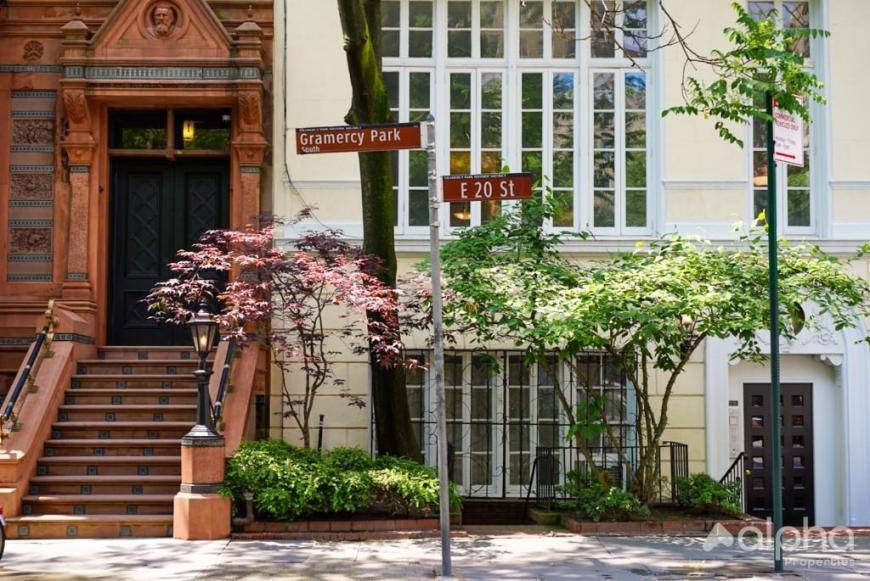 Apartment for rent at 354 E 20 St #5, New York, NY 10003