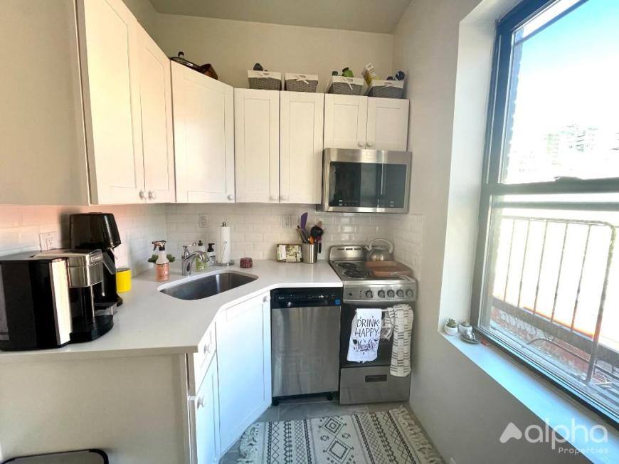 Apartment for rent at 354 E 20 St #5, New York, NY 10003
