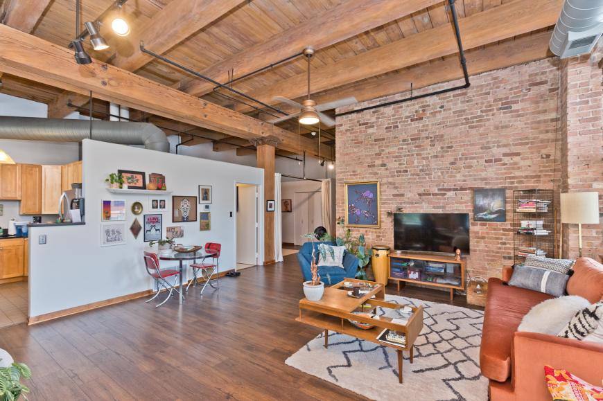 Apartment for rent at 400 S Green St #212, Chicago, IL 60607