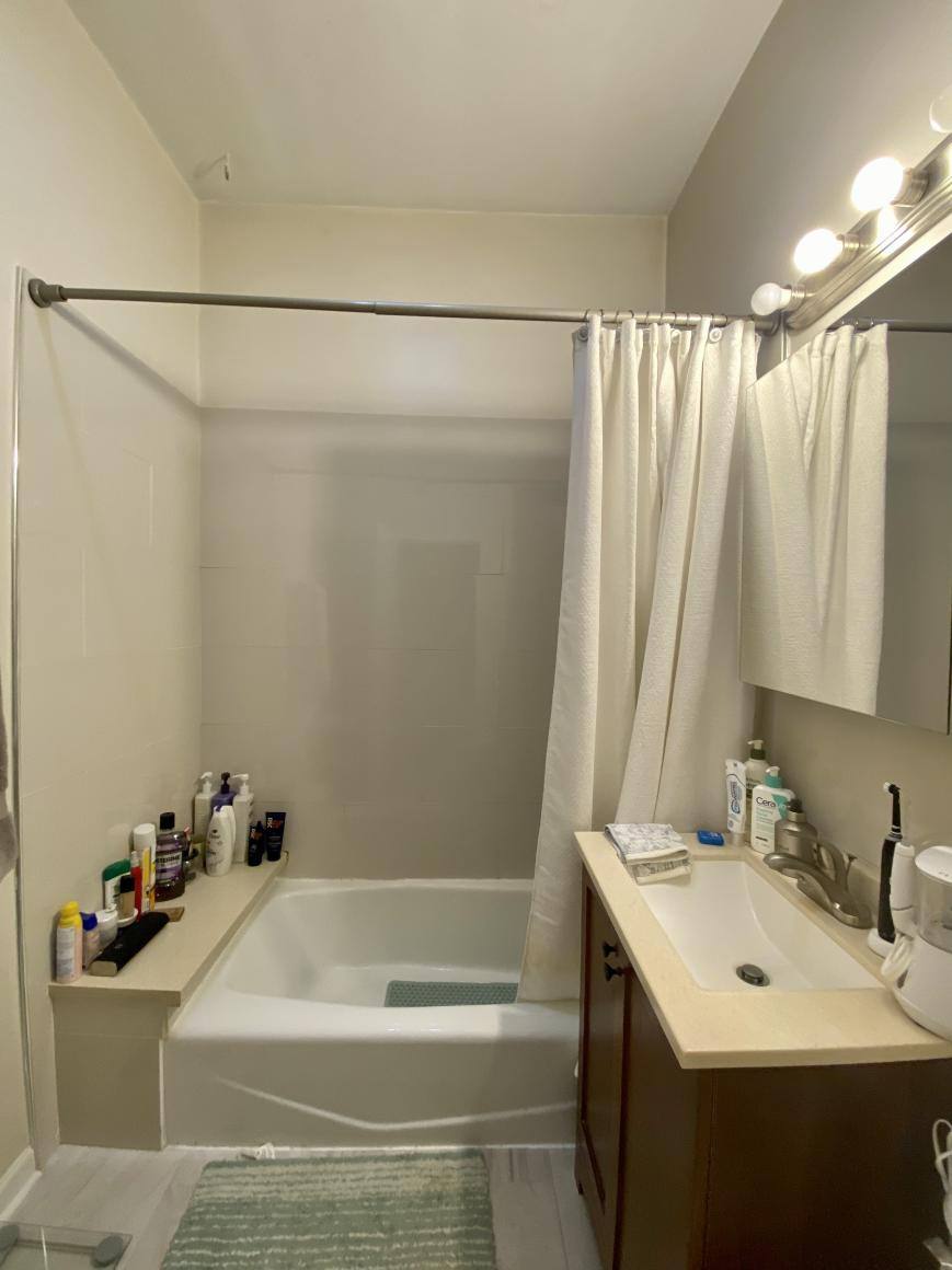 Apartment for rent at 2246 W Armitage #3F, Chicago, IL 60647