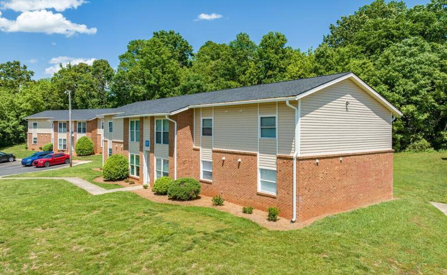 Apartment for rent at 6 London Court, Lexington, NC 27292