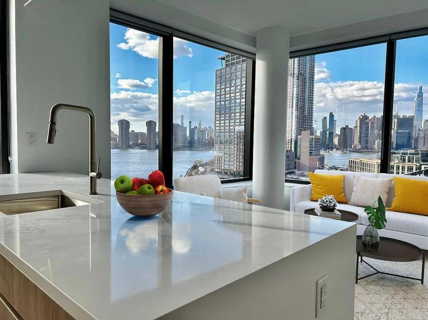 Apartment for rent at 85 Commercial St #105, Brooklyn, NY 11222