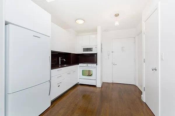 Apartment for rent at 212 W 91st St #425, New York, NY 10024