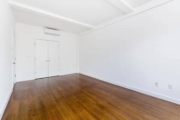 Apartment for rent at 212 W 91st St #425, New York, NY 10024