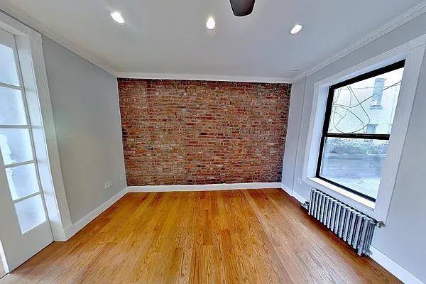 Apartment for rent at 326 E 100th St #2B, New York, NY 10029