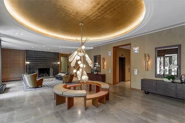 Apartment for rent at 560 W 43rd St #21F, New York, NY 10036