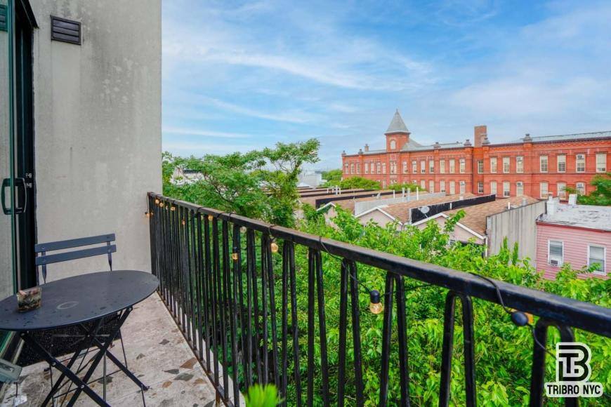 Apartment for rent at 169 Hull St #4A, Brooklyn, NY 11233