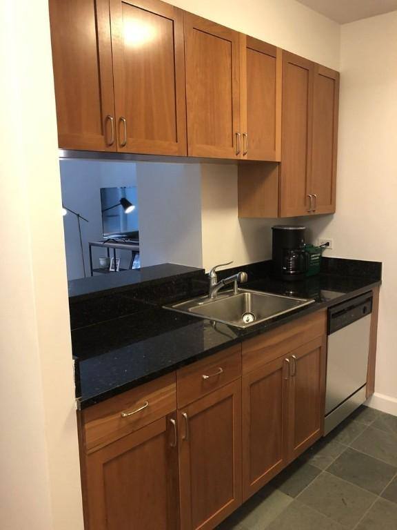 Apartment for rent at 101 Warren St #9Q, New York, NY 10007