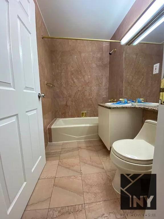 Apartment for rent at 102 Fulton St #8B, New York, NY 10038