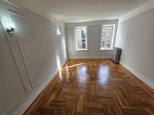 Apartment for rent at 233 W St #3E, Bronx, NY 10463