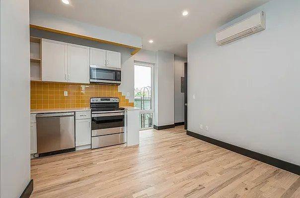 Apartment for rent at 1847 Cross Bronx Expressway #3C, Bronx, NY 10460