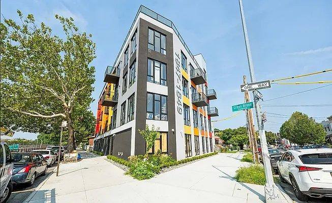 Apartment for rent at 1847 Cross Bronx Expressway #3C, Bronx, NY 10460