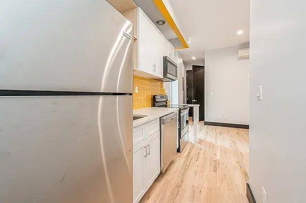 Apartment for rent at 1847 Cross Bronx Expressway #3C, Bronx, NY 10460