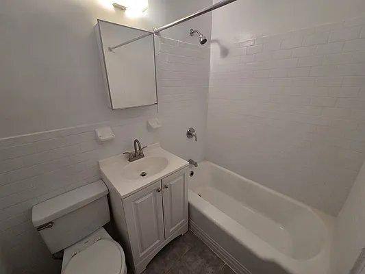 Apartment for rent at 4601 Henry Hudson Parkway #4C, Bronx, NY 10463