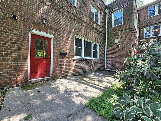 Apartment for rent at 4601 Henry Hudson Parkway #4C, Bronx, NY 10463