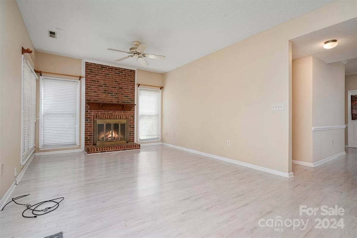 House for rent at 9423 Fairmead Dr, Charlotte, NC 28269