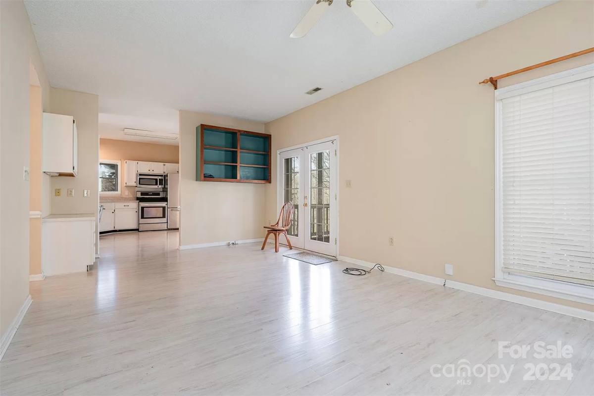 House for rent at 9423 Fairmead Dr, Charlotte, NC 28269