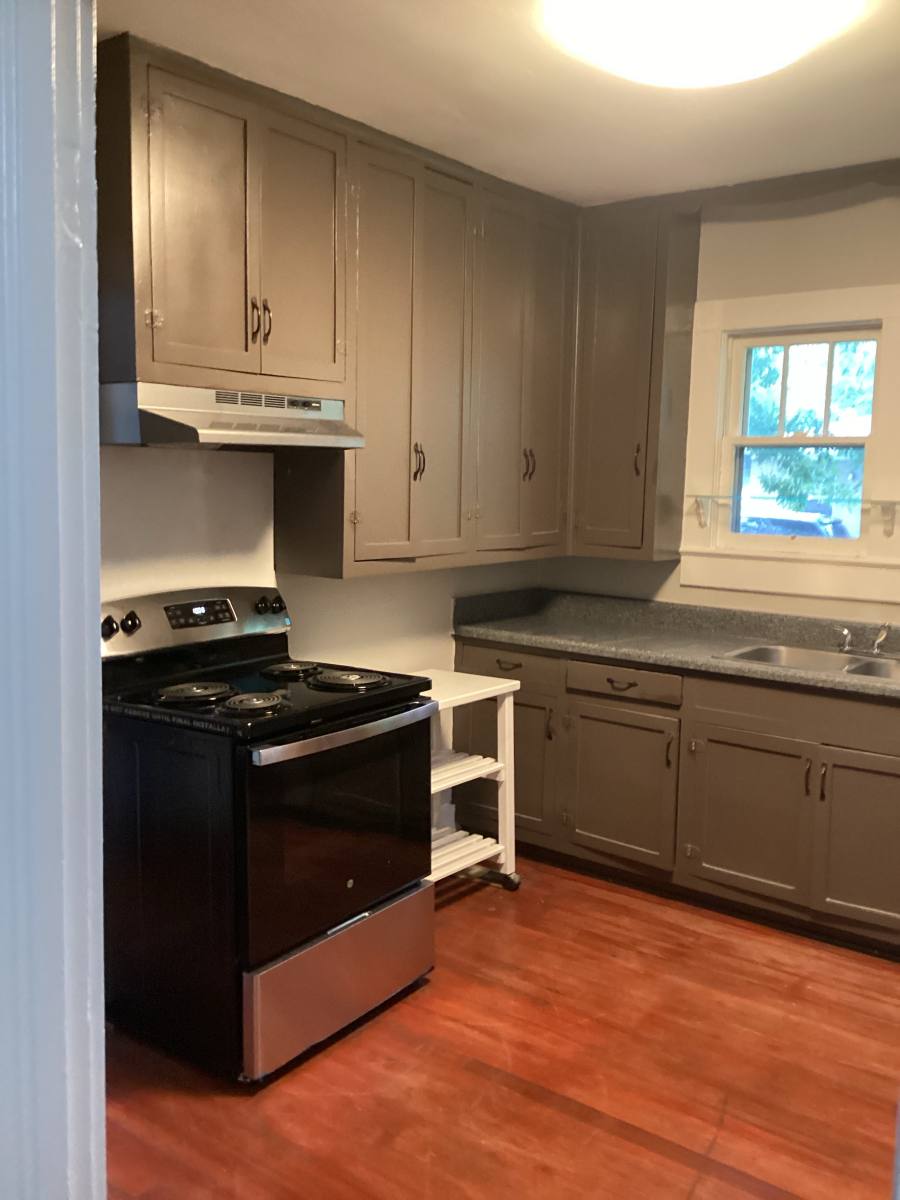 House for rent at 2404 Whitesburg Dr, Huntsville, AL 35801