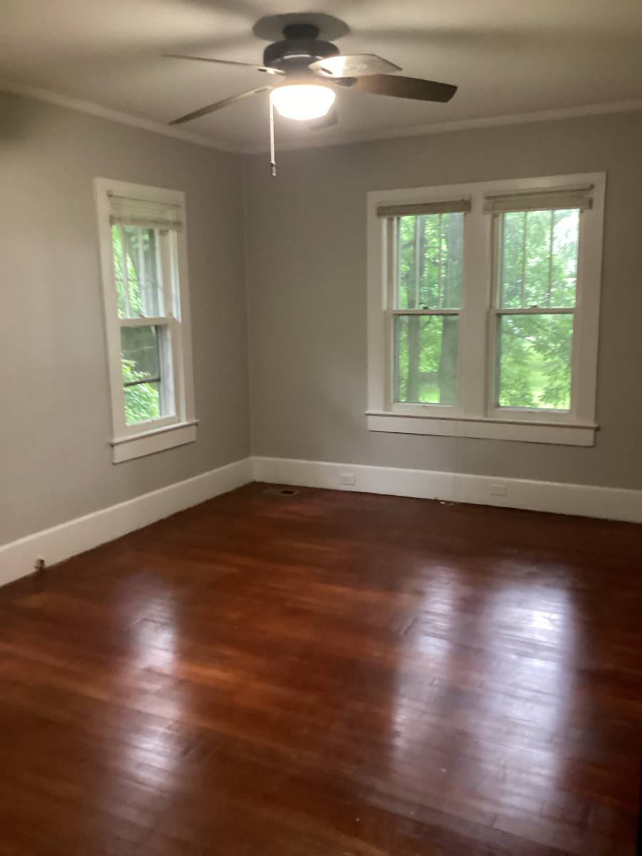 House for rent at 2404 Whitesburg Dr, Huntsville, AL 35801